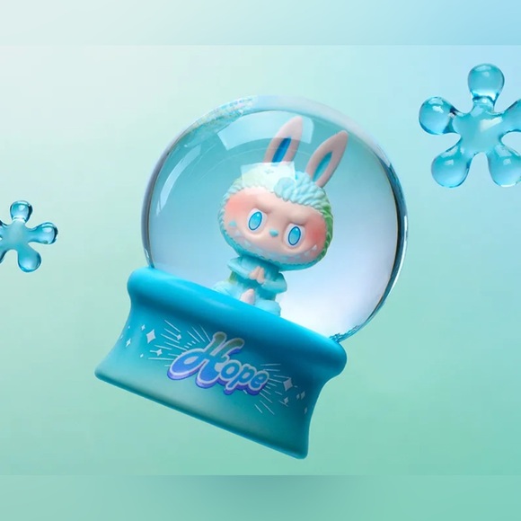 Big into Energy Snow Globe case of 6 - Picture 6 of 9